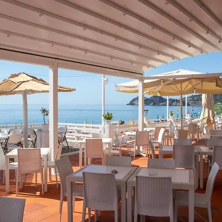Antares Hotel Letojanni