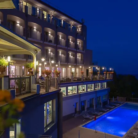 Antares 4* Letojanni