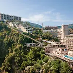 Antares Hotel 4*