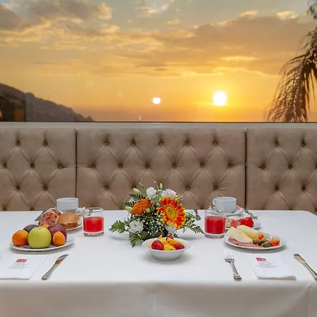 Hotel Antares