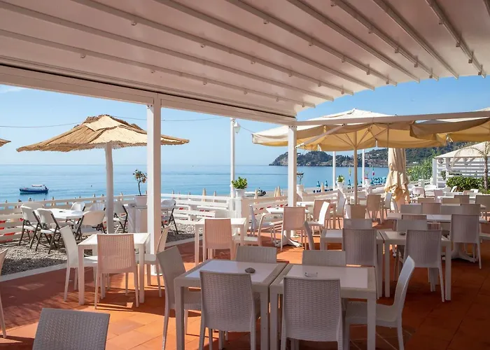 Antares Hotel Letojanni