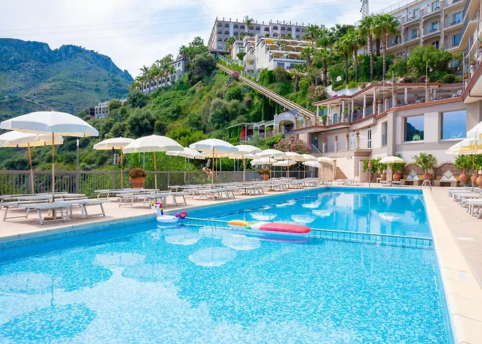 Hotel Antares Letojanni